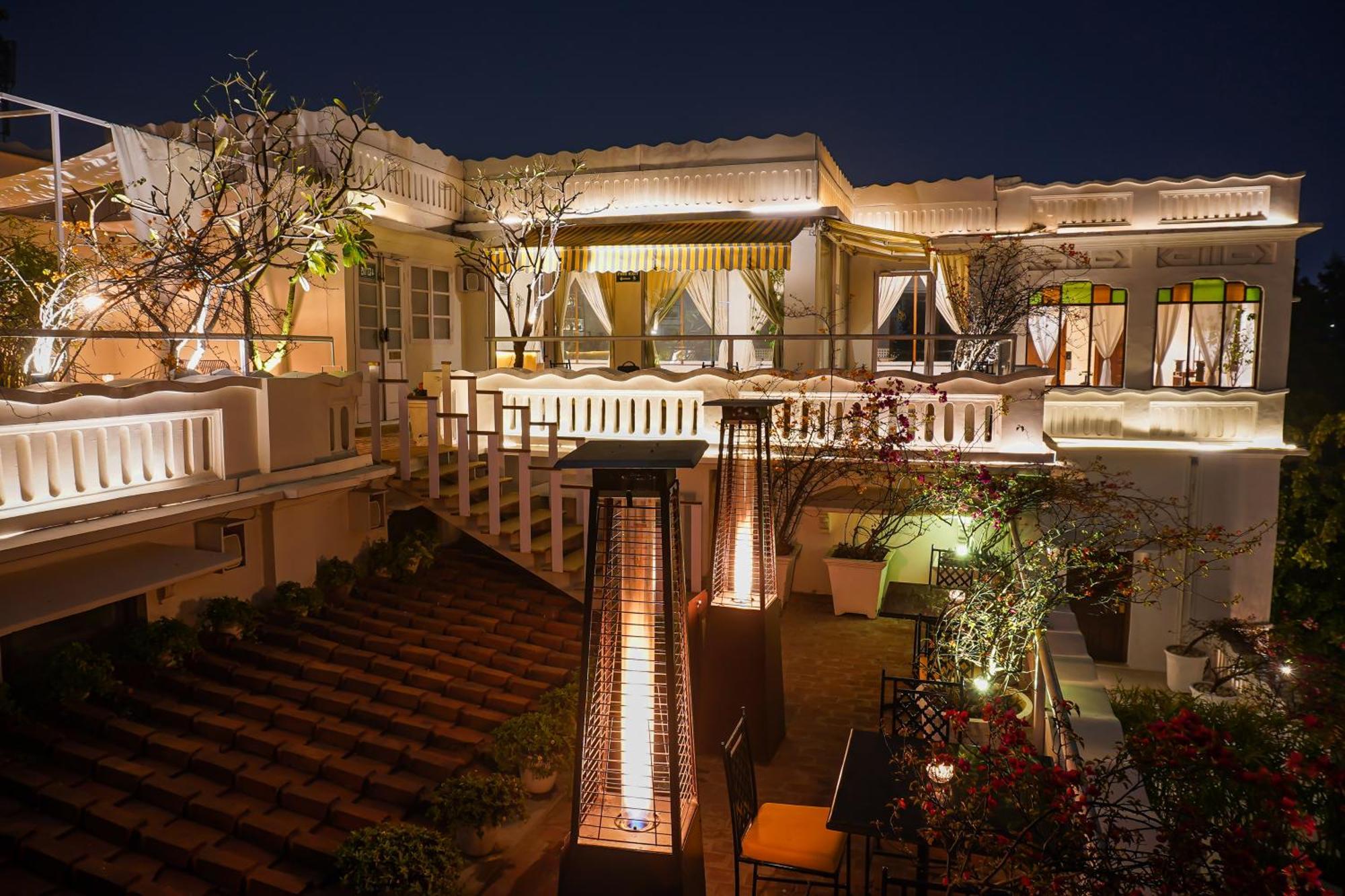 Saraca Hotel Lucknow Exterior foto