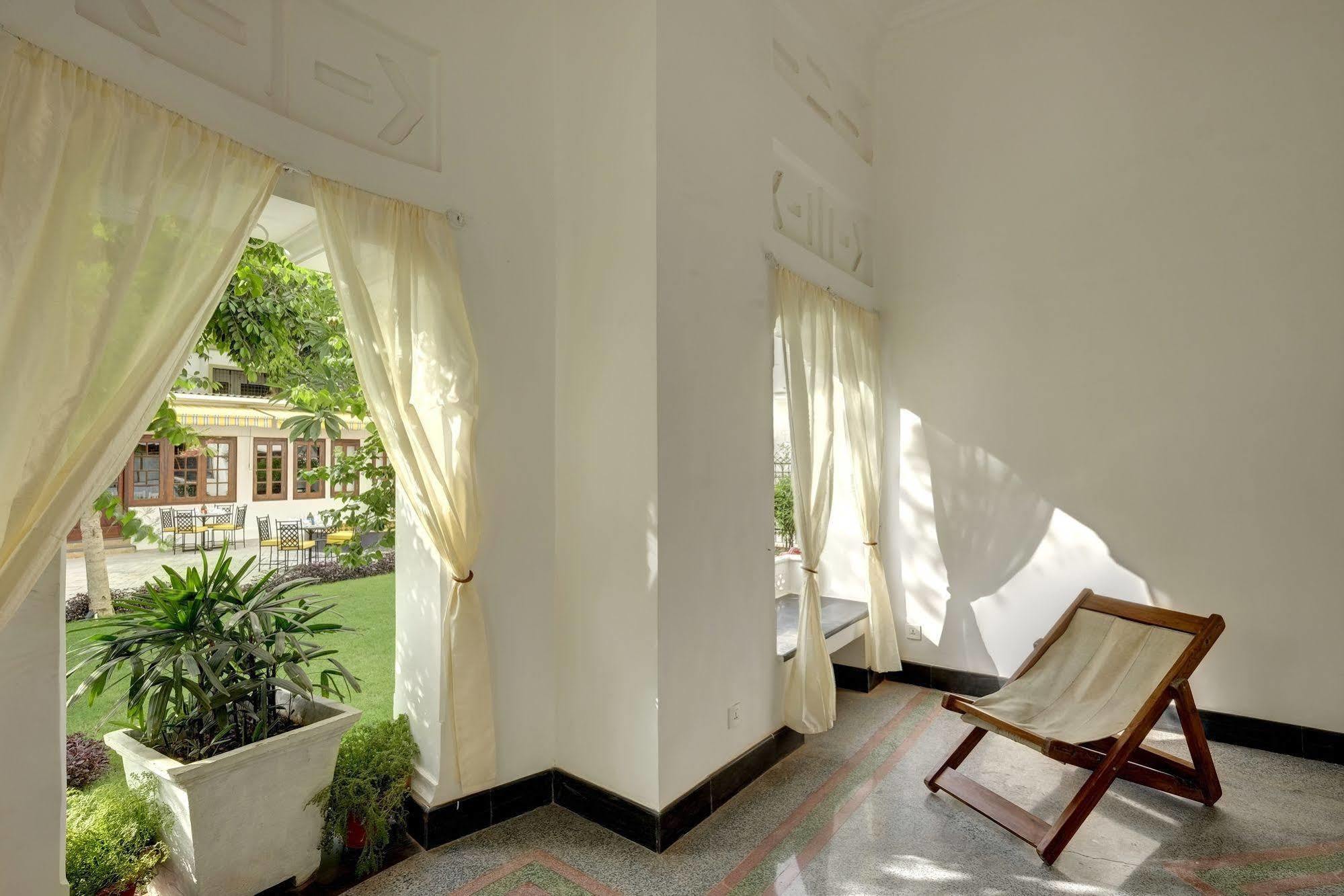 Saraca Hotel Lucknow Exterior foto
